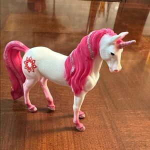Schleich Bayala Mandala Pink White Glitter Unicorn Horse Figure Collectibles